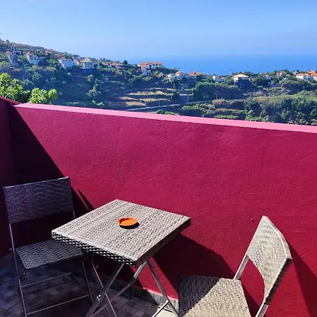Rustic Calheta House * Ribeira do Raposo