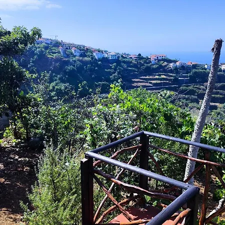 Rustic Calheta House بيت للعطل